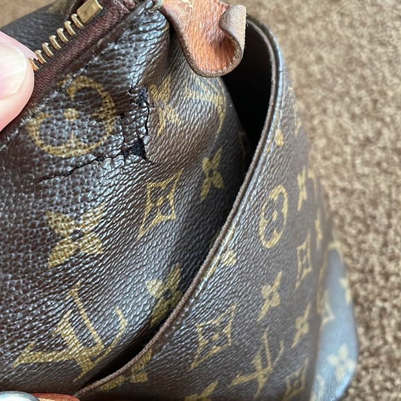 LOUIS VUITTON Monogram Totally MM - Picture 5 of 12